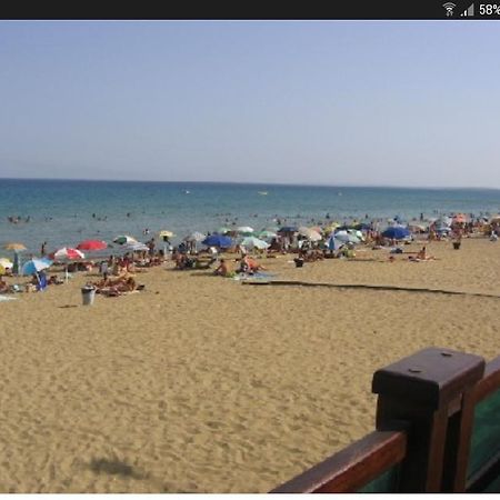 Casa Vacanze Il Quadrifoglio 노토 외부 사진