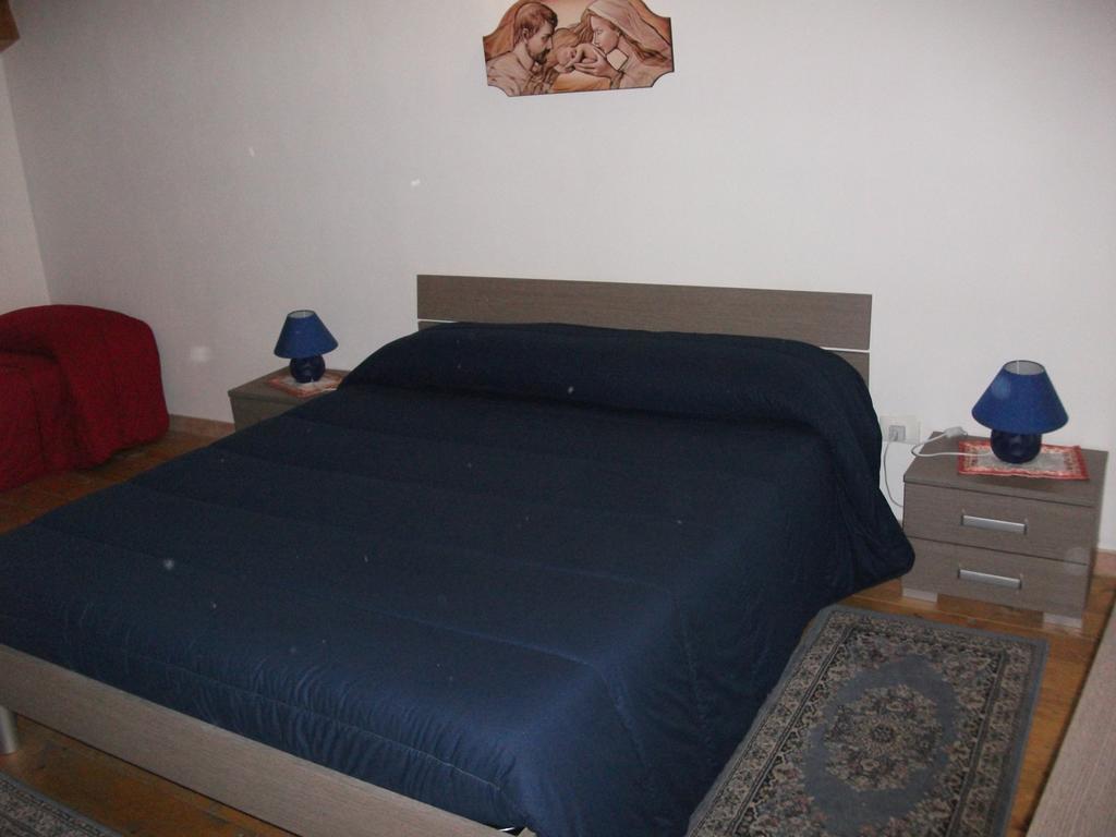 Casa Vacanze Il Quadrifoglio 노토 객실 사진